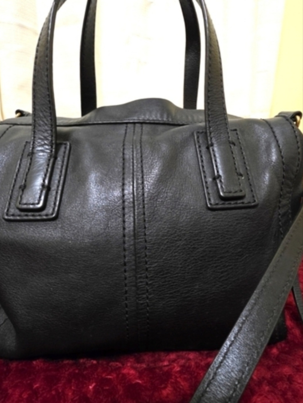 Elegant Black Leather Handbag